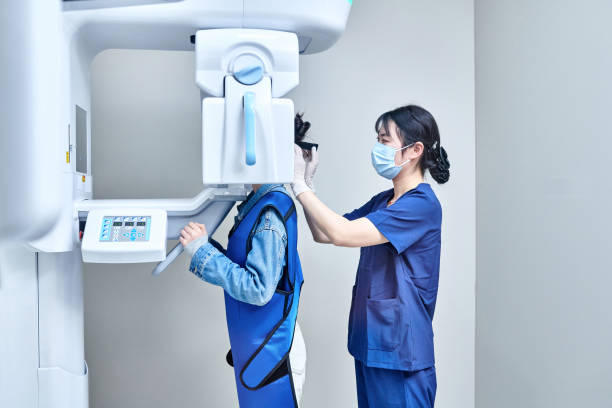 Best Emergency Tooth Extraction in Fabens, TX